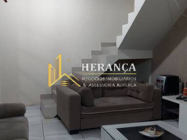 #906 - Casa de Rua para Venda em Rio de Janeiro - RJ - 2