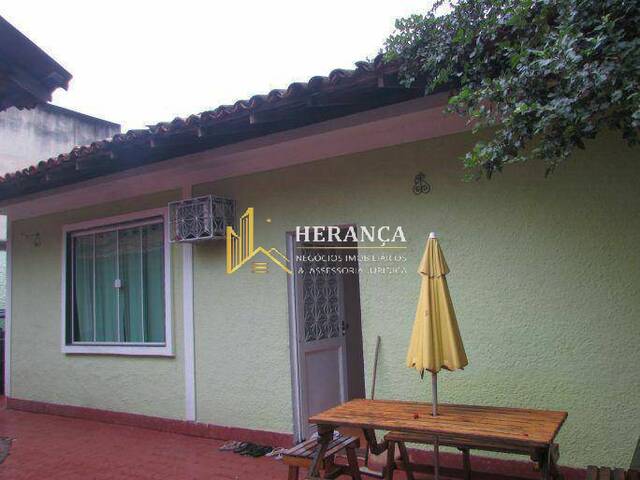 Casa de Rua para Venda em Rio de Janeiro - 4