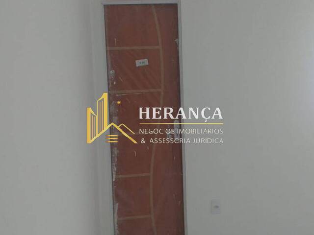 Casa de Rua para Venda em Rio de Janeiro - 4