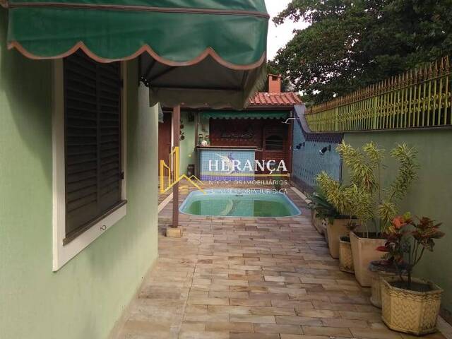 Casa de Rua para Venda em Rio de Janeiro - 4