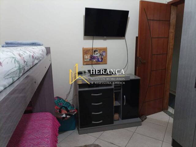 Casa de Rua para Venda em Rio de Janeiro - 4