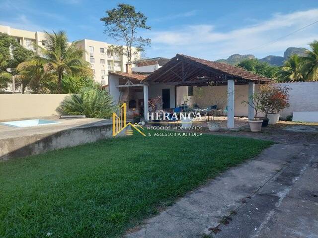 #L2181 - Casa de Rua para Locação em Rio de Janeiro - RJ - 2