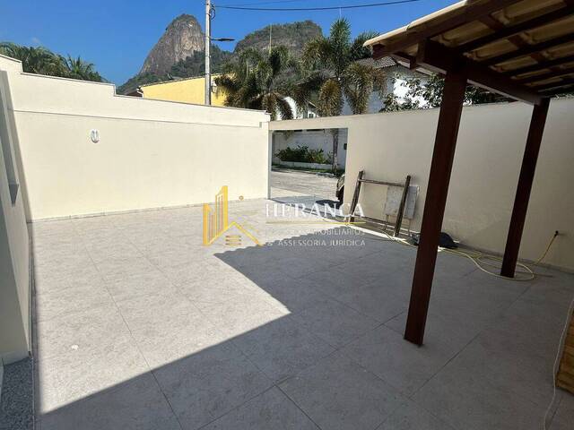 #L3210 - Casa de Rua para Venda em Rio de Janeiro - RJ - 2