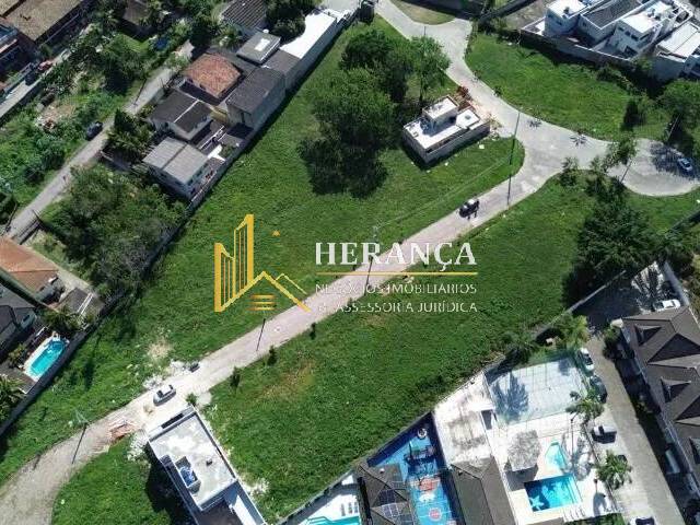 Venda em Vargem Pequena - Rio de Janeiro