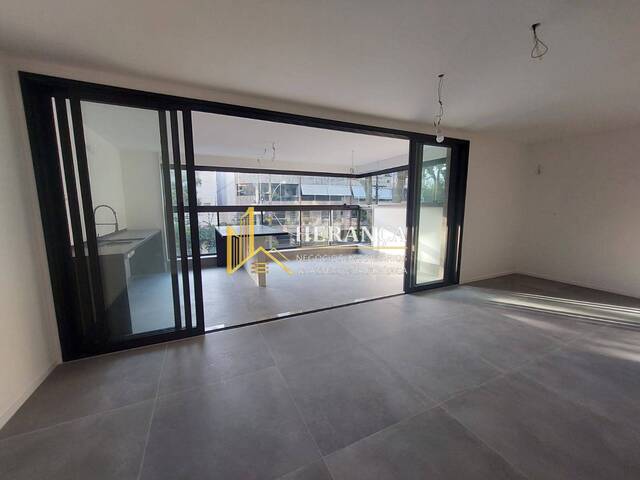 #3305 - Apartamento para Venda em Rio de Janeiro - RJ - 3