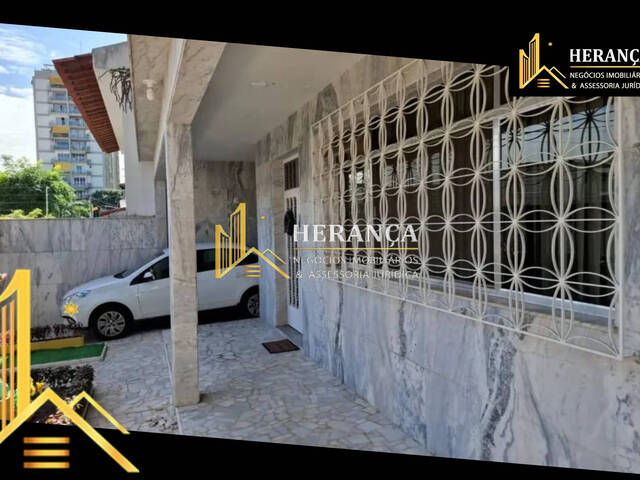 Casa de Rua para Venda em Rio de Janeiro - 2